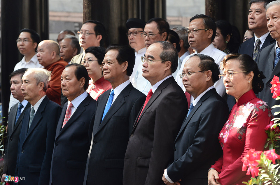 Người dân Sài Gòn dâng lễ vua Hùng ngày giỗ Tổ